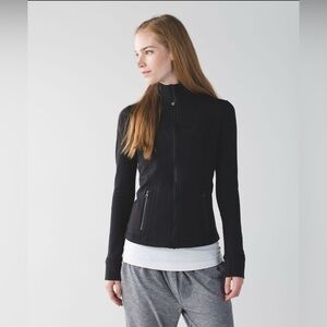 Lululemon Define Jacket in Black (Second Release) Size 8
